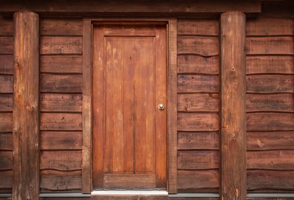 Log Cabin Siding Installation in Katy