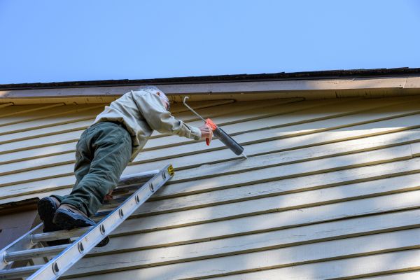 Vinyl Siding Caulk Repair in Katy
