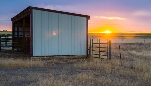 Pole Building Siding Service in Katy
